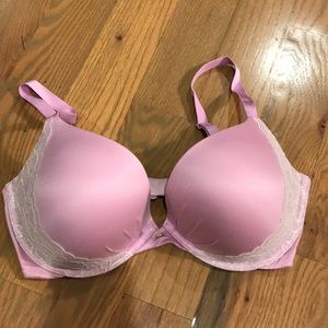 Victoria’s Secret Bra from Fabulous Collection